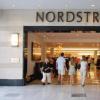 据报道 Nordstrom家族准备增加零售商的股份
