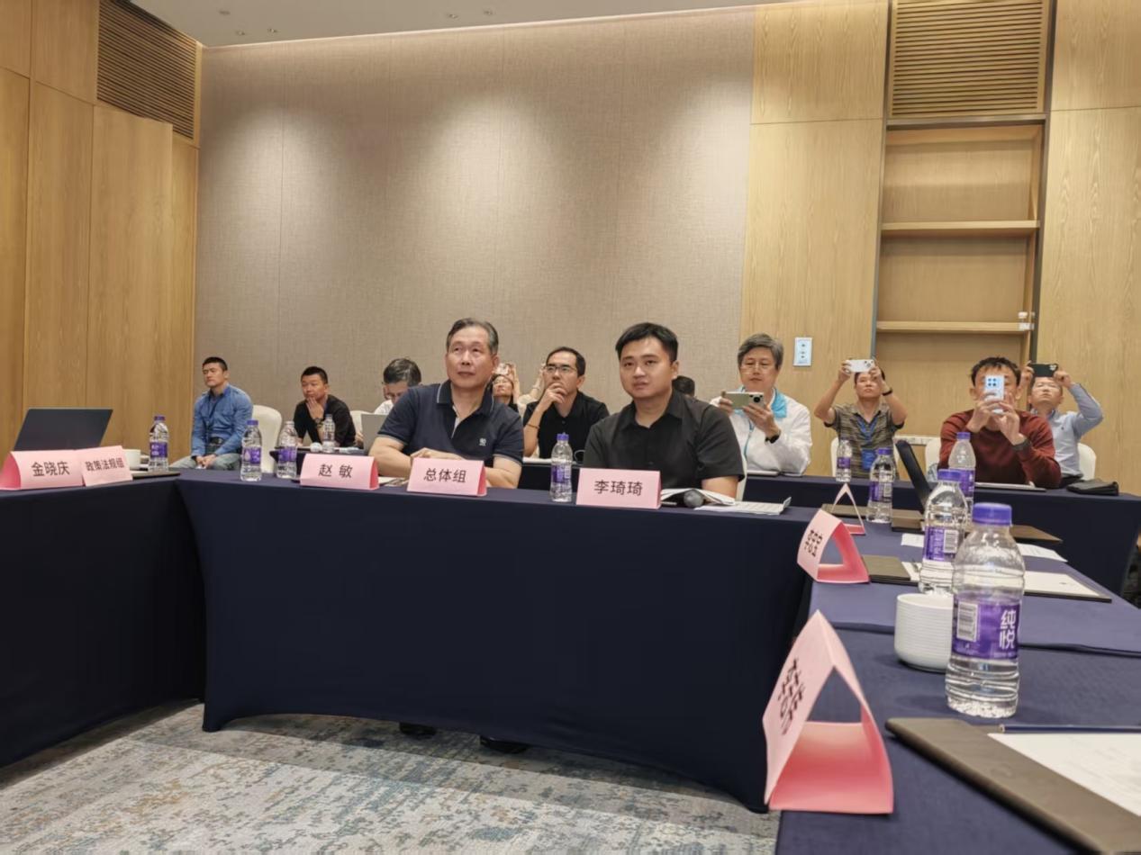 92f208beb2cac462897ae868f505fa2b